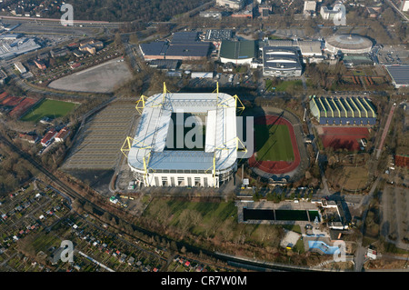 Vista aérea, Signal Iduna Arena, estadio Signal Iduna Park, estadio Westfalenstadion, Dortmund, región Ruhrgebiet Foto de stock