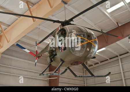 Hughes/MD 500 helicópteros de guerra en el Museo del Aire de águilas, Santa Teresa, Nuevo México, EE.UU. Foto de stock