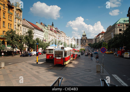 La Plaza de Wenceslao, Praga, República Checa, Europa