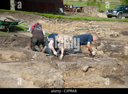 Vivir en curso los trabajos de excavación en el sitio fortaleza romana en Vindolanda, Bardon Mill. En Northumberland. Ocs 8638 Foto de stock