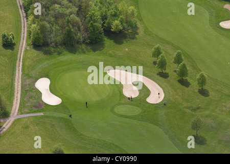 Vista aérea, Gut Neuenhof Golf Club, campo de golf de 18 hoyos, green, bunker, Arenal, Froendenberg Ruhr, área de Ruhr Foto de stock