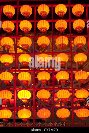 Linternas de grupo en la temporada del año nuevo chino, Pekín, China