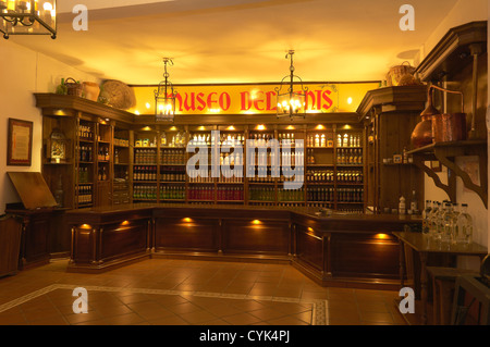 Anis Rute, museo, Duende Distillery, provincia de Córdoba, Andalucía, España Foto de stock