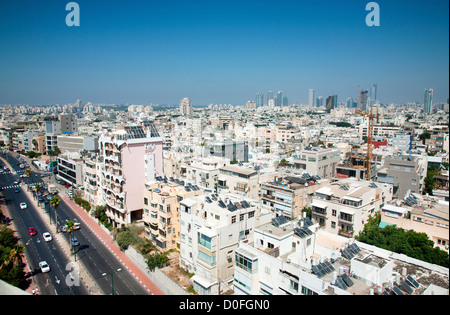 Ha'yarkon Street, centro de la ciudad de Tel Aviv, Tel Aviv, Israel, Europa Foto de stock