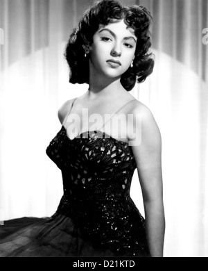 RITA MORENO cantante puertorriqueño y actriz de cine alrededor de 1950 Foto de stock
