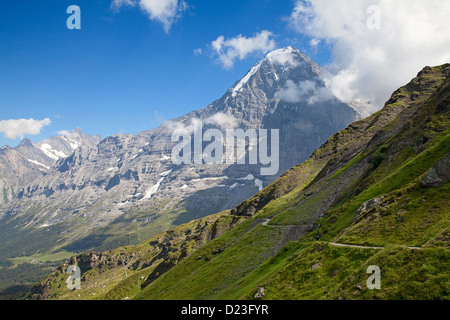 El famoso Monte Eiger en la región de Jungfrau Foto de stock