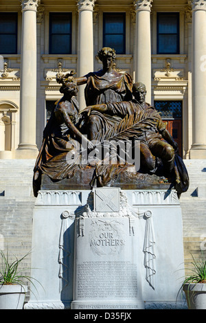 Las mujeres monumento confederado Jackson Mississippi State Capitol MS US Foto de stock