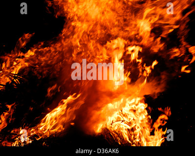 Llamas ardiendo conflagración inferno Foto de stock