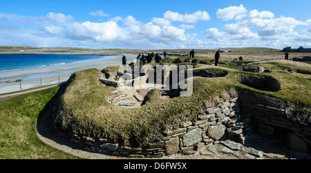Skara Brae - una piedra de asentamiento neolítico, situado en la Bahía de Skaill, en la costa occidental de la península Orkney Foto de stock
