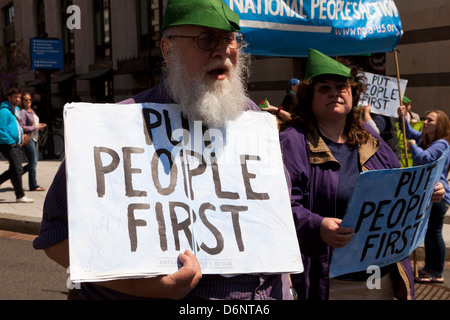 Impuesto Robin Hood partidarios rally en Washington D.C. Foto de stock