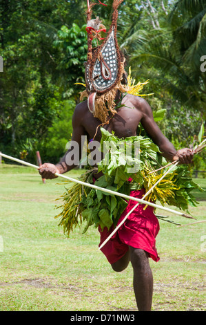 Bienvenido melanesios danza en Nueva Irlanda, Papua Nueva Guinea Foto de stock