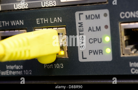 Servidor para rack con internet cable de conexi n cables conectados al