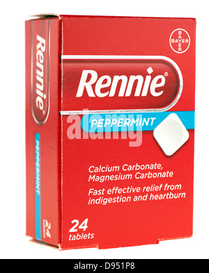 24 Caja de Rennie menta alivio para la indigestión y acidez Foto de stock
