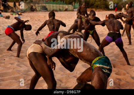 Lucha tradicional de Senegal, Senegal Dionewar Foto de stock