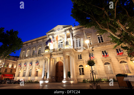 El ayuntamiento de la ciudad de Aviñón, Place de l'Horloge, Vaucluse, 84, tepezcuintle, Francia. Foto de stock