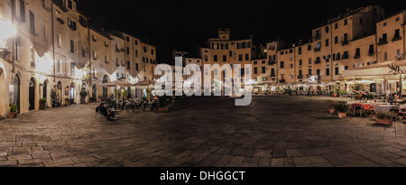 Panoramica di piazza anfiteatro Foto de stock