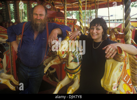 Feria Carters Steam Funfair Londres Reino Unido. Anna y John Carter, empresa familiar, marido y esposa. 1990S REINO UNIDO HOMER SYKES Foto de stock