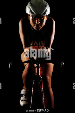 El 12 de marzo, 2010 - de Spokane, Washington, EE.UU. - Fedra Cote es un atleta competitivo. Ella ha jugado en el Ironman 70.3 y es un atleta patrocinado por Timex. Ella vive en Spokane, Washington. (Crédito de la Imagen: © Jed Conklin/ZUMApress.com) Foto de stock
