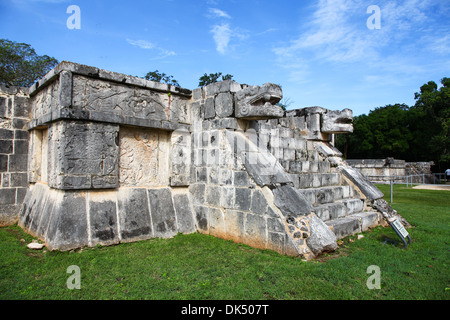 Las ruinas mayas de Chichen Itza en la península de Yucatán de México América del Norte Foto de stock