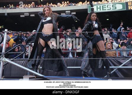 Febrero 16, 2001 - 31425JBB: NUEVA YORK XFL HITMAN VS. Tornillos de Birmingham.16/02/2001.XFL de porristas. JOHN BARRETT/ 2001(Crédito Imagen: © Globe Photos/ZUMAPRESS.com)