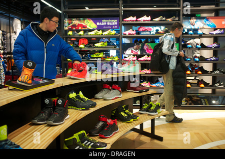 Adidas china location zapatos Clearance