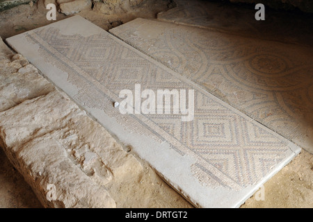 Mosaico en la villa romana del tellaro cerca de Noto, en el sureste de Sicilia, Italia, Foto de stock