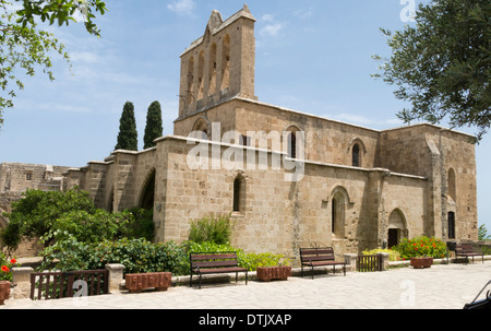 Monasterio de la Abadía de Bellapais Chipre Septentrional Foto de stock