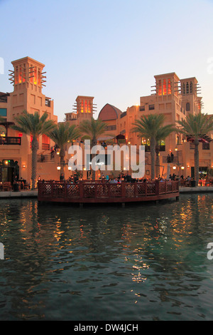 Los Emiratos Árabes Unidos, Dubai, zoco Madinat Jumeirah, Foto de stock