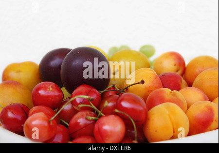 Deliciosas frutas de verano Foto de stock