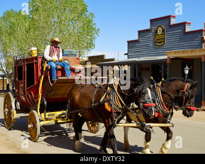 Carruajes y caballos, East Allen Street, Tombstone, Arizona, EE.UU.