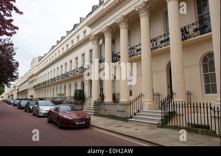 Chester terraza es uno de los neo-clásica terrazas en Regent's Park, Londres, diseñadas por John Nash y construido en 1825. Foto de stock