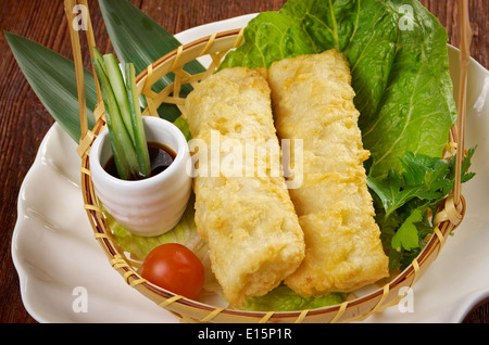 Estilo chino .Banh trang - típicamente usados en platos nem vietnamita. Foto de stock