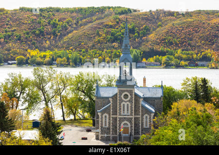 Sagrado Corazón Iglesia Católica Romana, la aldea de Lebret, Misión Lago, Qu'appelle Valley, Saskatchewan, Canadá Foto de stock