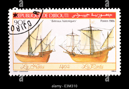 Sello de Djibouti que representa a Colón los buques la Nina y la Pinta. Foto de stock
