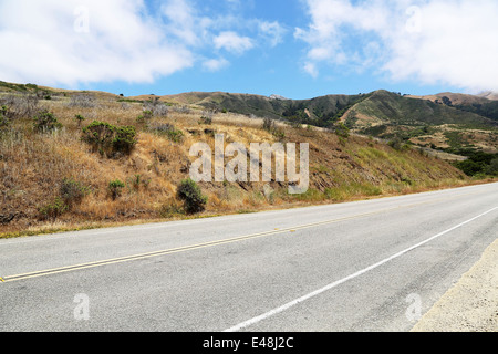 Ruta 1, Pacific Highway 101 California en el camino de Big Sur, con impresionantes vistas del paisaje y el océano