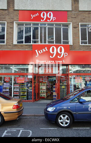 Sólo 99p tienda de descuento, Leicester, Inglaterra, Reino Unido. Foto de stock