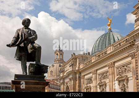 Gottfried Semper Monumento y la Academia de Bellas Artes de Dresde, Sajonia, Alemania, Europa