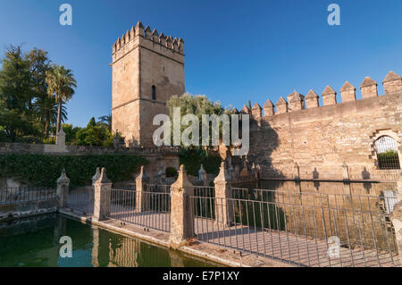 Torre de los Leones Jardines del Alcázar Córdoba Andalucía España