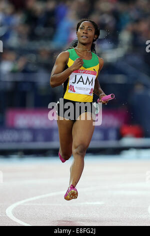 Shelly-Ann Fraser-Pryce. Medalla de Oro de Jamaica. Nigeria medalla de plata y medalla de bronce en Inglaterra - Mujeres de 4 x 100m Final. Atletismo - Foto de stock