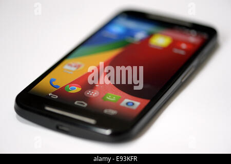 Motorola Moto G 2014 (segunda generación), modelo de teléfono móvil,  sistema operativo Android Fotografía de stock - Alamy