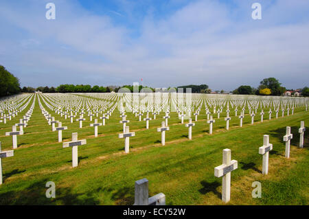 La Targette, cementerio británico de la Primera Guerra Mundial, Pas-de-Calais, el valle del Somme, Francia, Europa Foto de stock