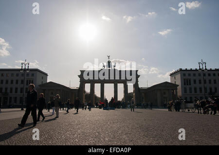 Puerta de Brandenburgo en Berlín. Alemania