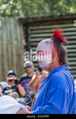Cherokee tradicional ceremonia nativa americana realizada en Fort Boonesborough Kentucky