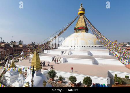 Nepal, Katmandú, Bodnath, catalogado como Patrimonio Mundial por la UNESCO, la Stupa más grande en Asia Foto de stock