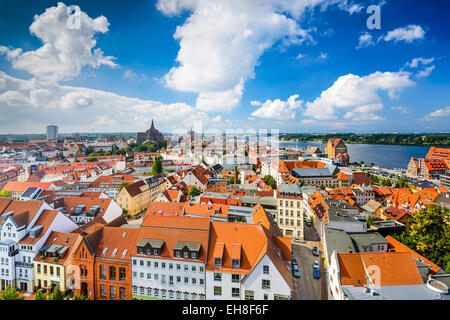 Rostock, Alemania antiguo panorama de la ciudád.