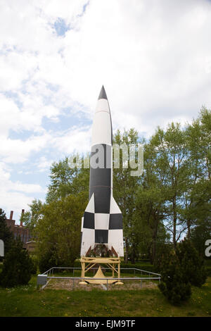 Una réplica del cohete V2 construido por Wernher von Braun, muestran ahora en el Museo Peenemynde en Alemania