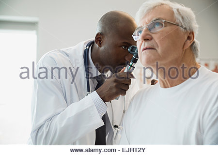 Control médico altos mans oído con otoscopio