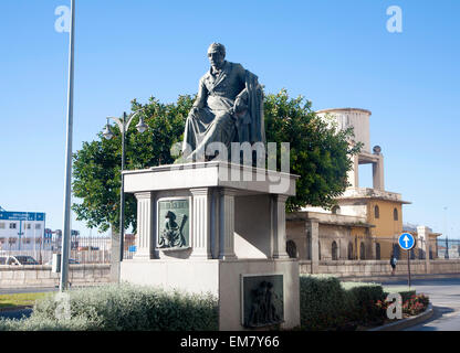 Estatua de Manuel Agustín Heredia en el centro de la ciudad de Málaga, España Foto de stock