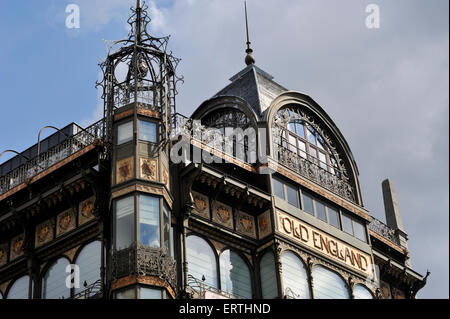 Bélgica, Bruselas, Inglaterra vieja, edificio art nouveau, Museo de Instrumentos Musicales Foto de stock