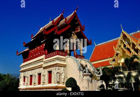 Chiang Mai, Tailandia: El Wat Phra Singh extraordinaria biblioteca repositorio construido en puro estilo Lanna